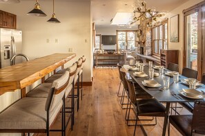 Dining - Townhome with Hot Tub, Firepit and Loft! Walk to Ski Shuttle! (Big Sky)