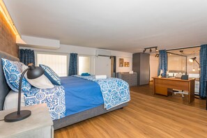 1 dormitorio, tabla de planchar con plancha, wifi y ropa de cama