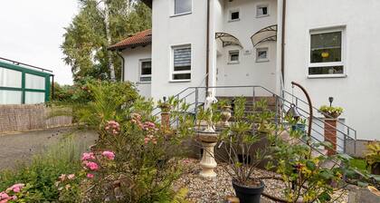 Apartment 'Potsdam' with Shared Garden and Wi-Fi