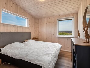 4 bedrooms, internet