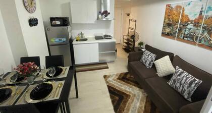 Room-condo in Paranaque City Homes Azure