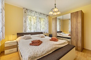 1 chambre, fer et planche à repasser, Wi-Fi, draps fournis