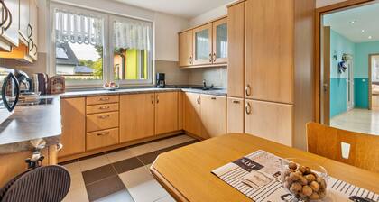 Apartment '2 Zimmer 69 Qm' with Shared Terrace, Shared Garden and Wi-Fi