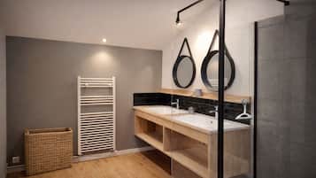 Chambre Supérieure | Salle de bain