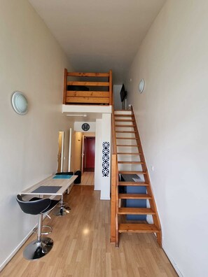Studio Suite | Living area - Résidence hôtelière ERASMUS (Malakoff)