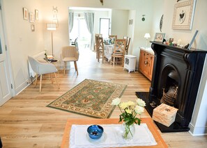 Interior - Skellig Fuchsia Lodge Ballinskelligs (Ballinskelligs)