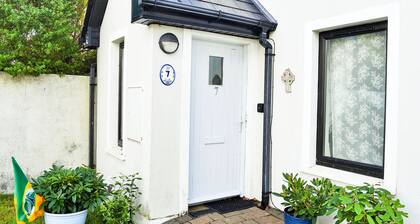 Skellig Fuchsia Lodge Ballinskelligs