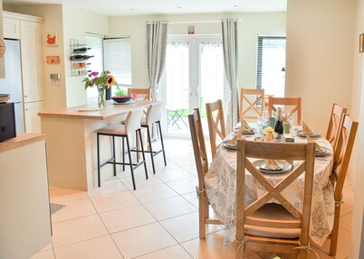 Skellig Fuchsia Lodge Ballinskelligs