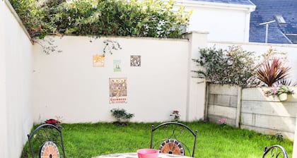 Skellig Fuchsia Lodge Ballinskelligs