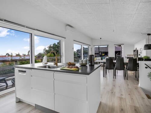 "Fin" - 150m from the sea by Interhome