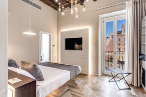 Double room with balcony and Pantheon view on the third floor | Vista do quarto