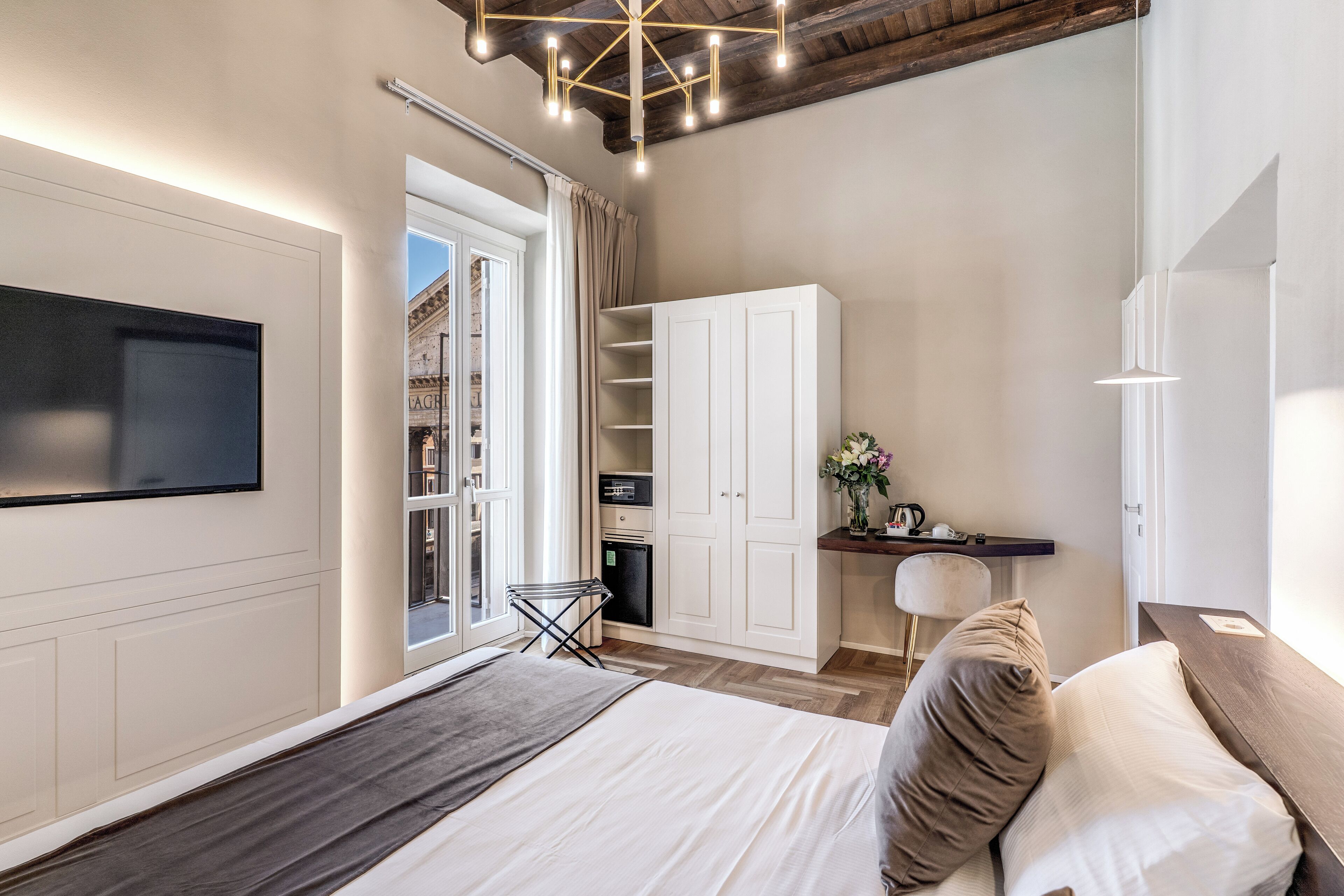 Habitació doble de luxe | Minibar, caixa forta a l'habitació i escriptori 