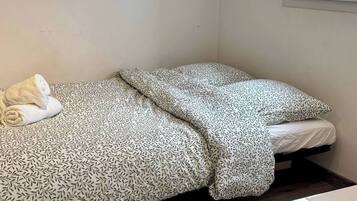 1 chambre, accès Internet, draps fournis