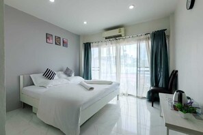 1 chambre, fer et planche à repasser, Wi-Fi, literie fournie