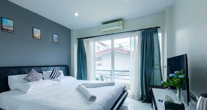 SUPER DULEX WITH EXTREME COMFORT AND BEAUTIFUL BANGKOK VIEW