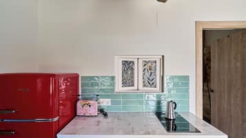 Family House | Private kitchen | Fridge, microwave, stovetop, dishwasher