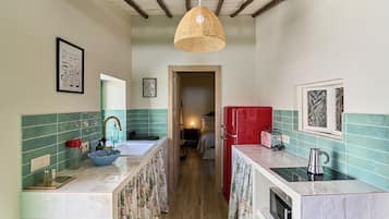 Casa familiar | Cocina privada | Frigorífico, microondas, placa de cocina y lavavajillas