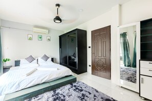 1 bedroom, iron/ironing board, free WiFi, bed sheets - CITY VIEW ROOM (bangkok)