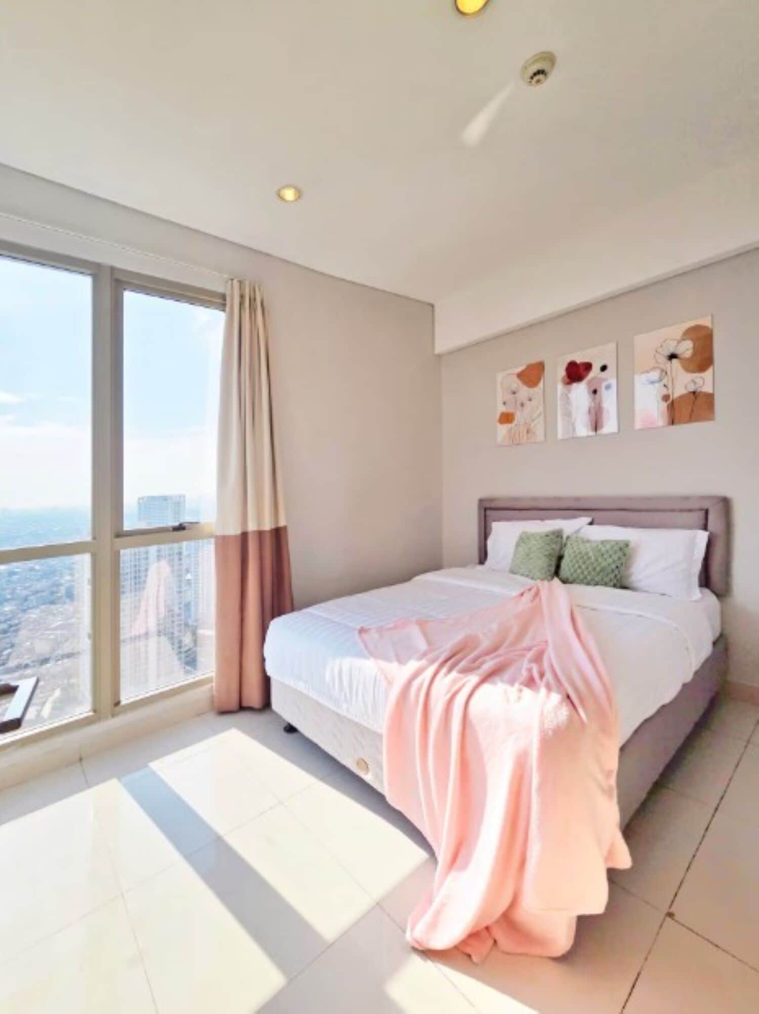 Apartment, 3 Bedrooms, City View | Free WiFi