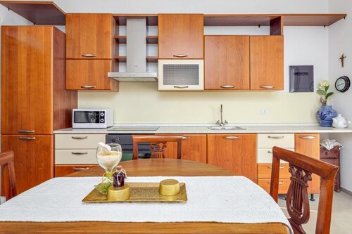 Welcoming house with AC in charming Telti