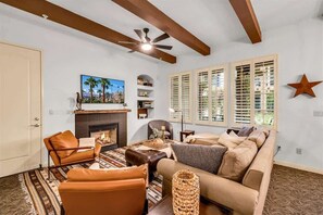 TV, fireplace, offices