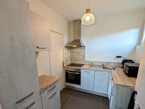 Fridge, microwave, dishwasher