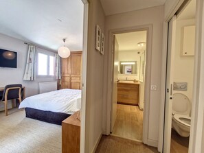 2 bedrooms, free WiFi