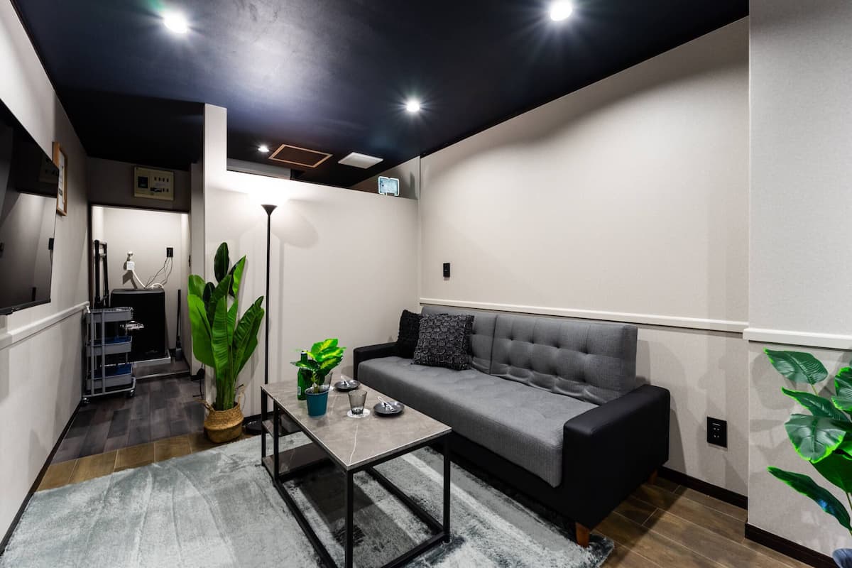 Basic Apartment