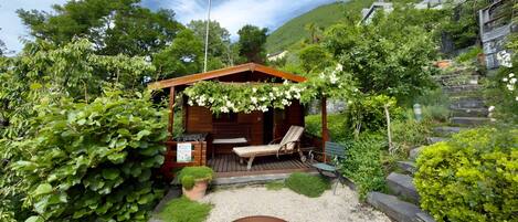 Căn hộ trăng mật, nhiều phòng ngủ, cạnh núi (Locarno Area: Quiet Lake view escape) | Khuôn viên nơi lưu trú