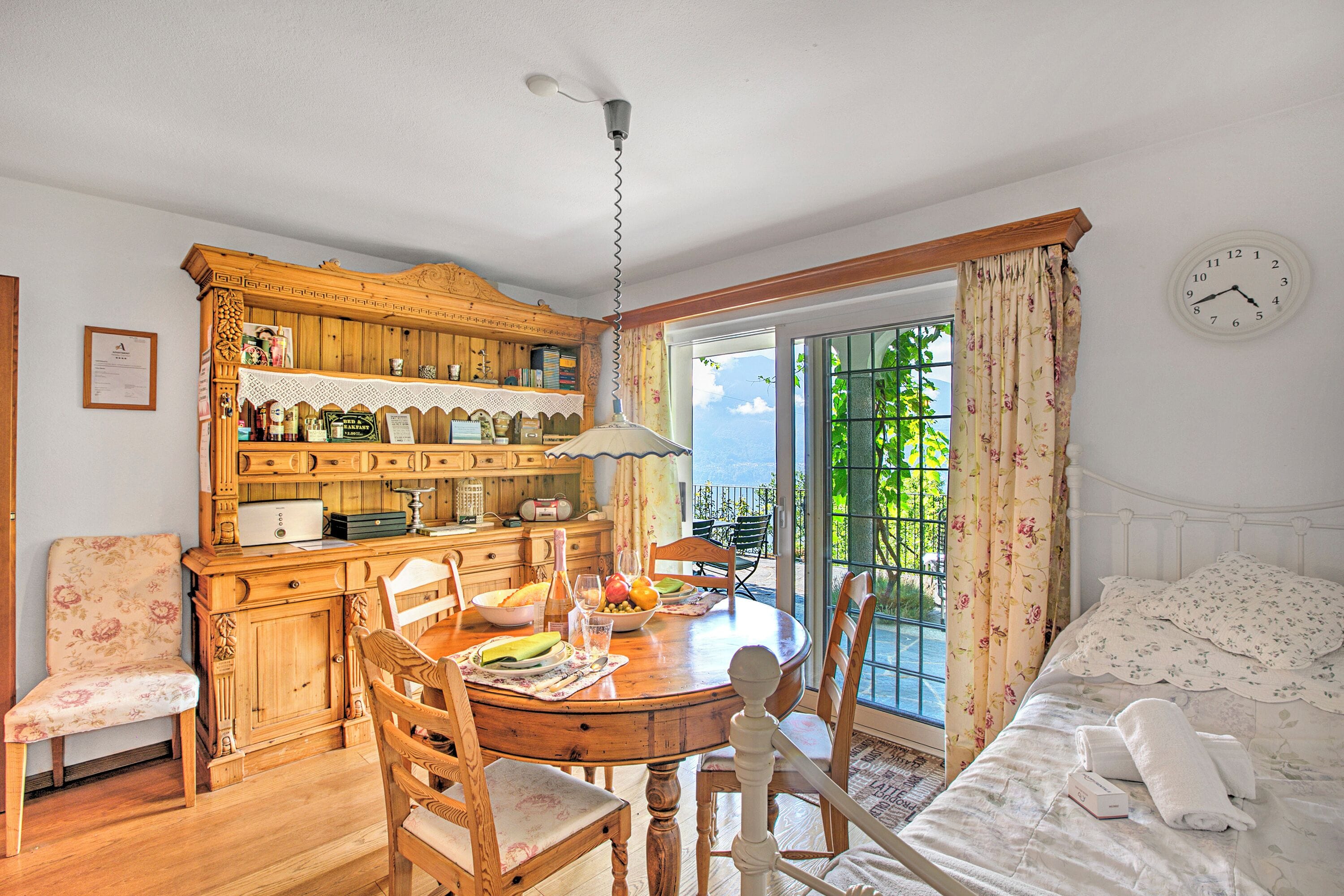 Appartement Lune de Miel, plusieurs chambres, côté montagne (Locarno Area: Quiet Lake view escape) | 1 chambre, Wi-Fi gratuit, draps fournis