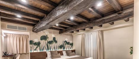 Triple with whirlpool tub mezzanine floor