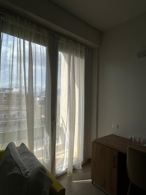 Superior Triple Room | In-room safe, blackout drapes, free WiFi