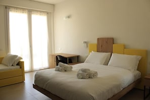 Superior Triple Room | In-room safe, blackout drapes, free WiFi