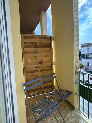 Chambre Triple Supérieure | Terrasse/Patio