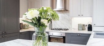 Formby Coastal Retreat – 3-Bed Home Near Beach, Golf & Red Squirrel Reserve