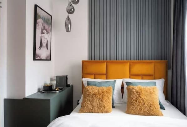 1 habitación, wifi y ropa de cama