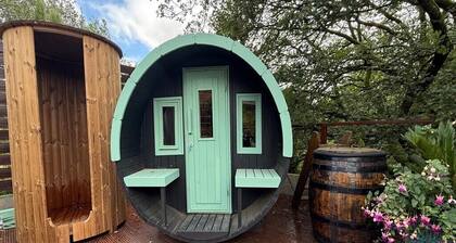 The Retreat at Little Oaks | Wellness Escape, UNESCO Blaenavon with Pool & Sauna