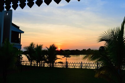 JALCHHABI HOTEL AND RESORT