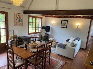 Dining - Les Pommiers, country house with land (Quend)