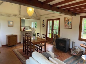 Living area - Les Pommiers, country house with land (Quend)