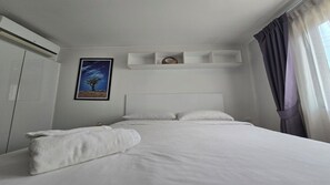 Comfort Condo, Balcony, City View | In-room safe, desk, iron/ironing board, free WiFi - Bright & Breezy -1BR T1 211 (Chalong)
