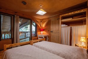 4 sovrum, strykjärn/strykbräda och sängkläder