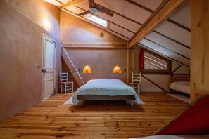 4 chambres, draps fournis