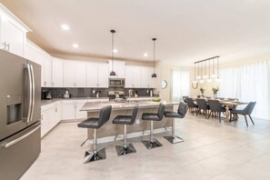 House | 6 bedrooms