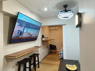 Private Guest Studio with Ensuite for Long Short Stay