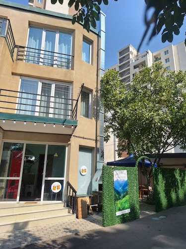 Hotel Nina