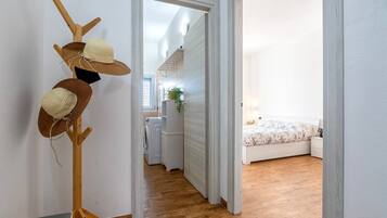 2 Schlafzimmer, Bügeleisen/Bügelbrett, WLAN, Bettwäsche