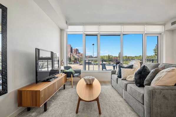 TV, offices