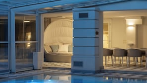 Piscine couverte, piscine extérieure