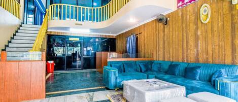 32-inch LCD TV with cable channels